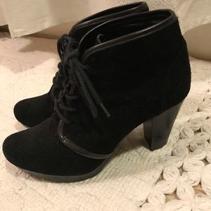 👢💄 Giani Bernini Black Suede Booties  💄👢